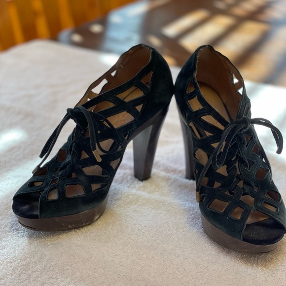 🔵 Jessica Simpson lace-up black suede heels - Picture 2 of 10